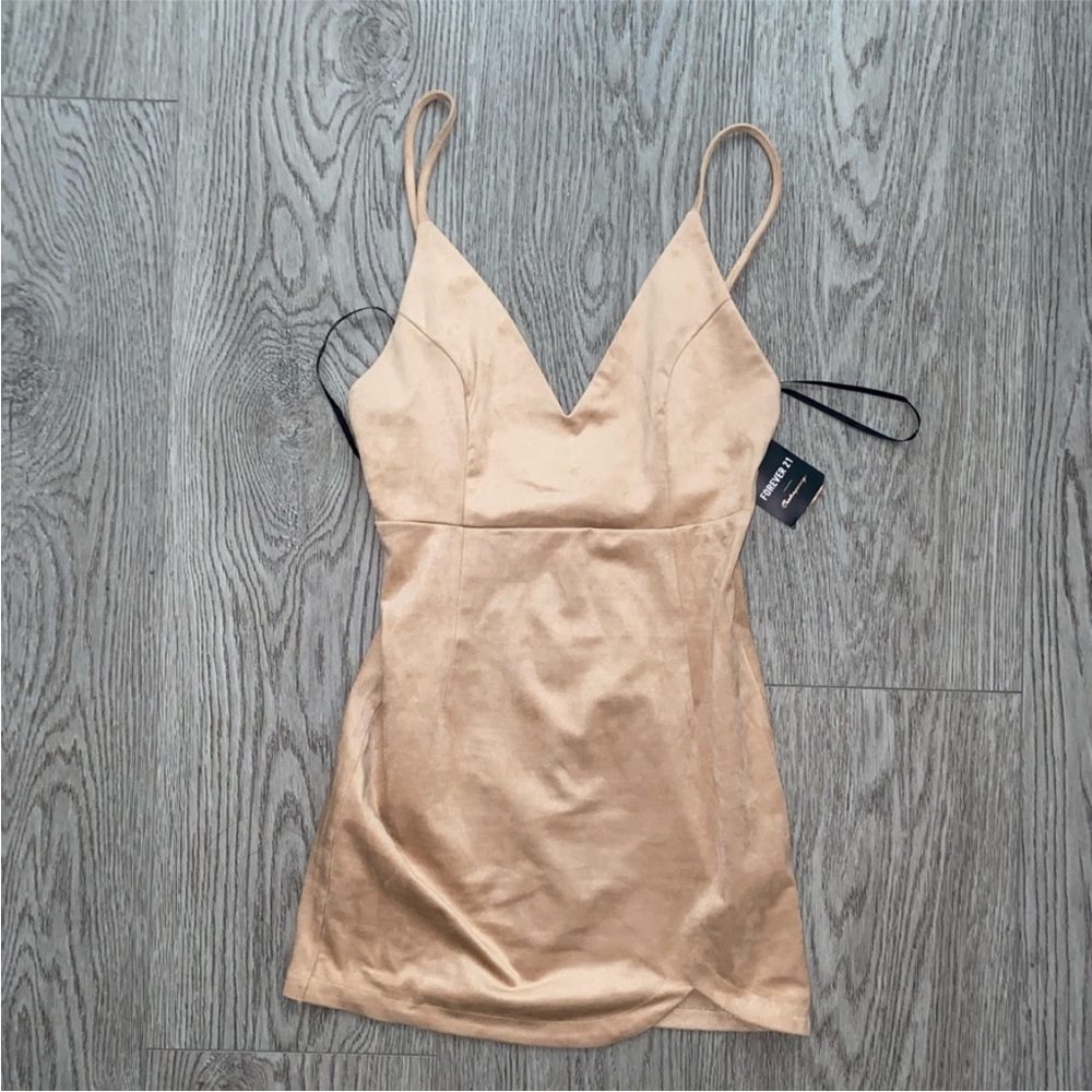 ❌SOLD❌NWT Forever 21 Tan Dress - Picture 1 of 4